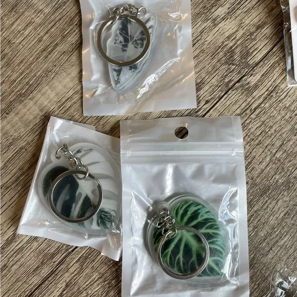 Key chain - Picture 2 of 2